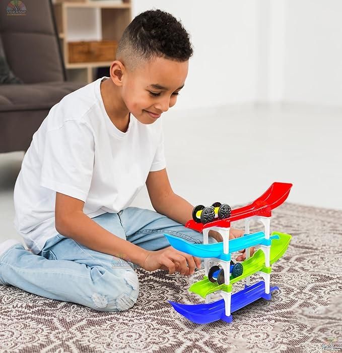 Multi Level Ramp Racing Car Toy Set with 4 Mini Cars for Kids